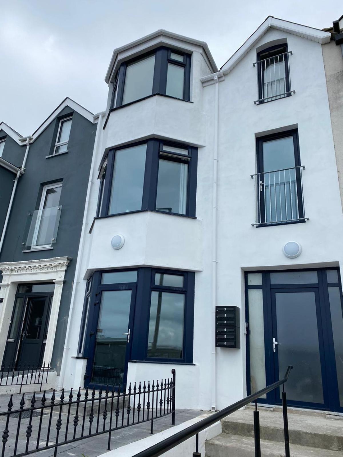 Sandown Cove Portrush Luaran gambar